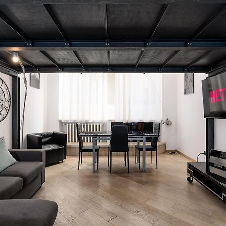 Moderno Loft A 150Mt Dalla Metro "Bernini" Turin Ngoại thất bức ảnh